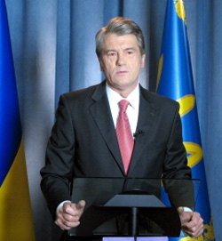 Президент Ющенко звернувся до народу. Прем’єр Тимошенко - відповіла