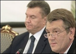 Сіамські близнюки Кучми. Самооборонці підозрюють Ющенка і Януковича у змові
