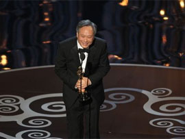Режисер Енг Лі на врученні кінопремії «Оскар-2013»