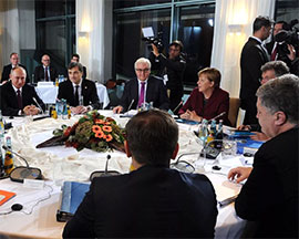 Президент Порошенко поінформував про підсумки саміту у Нормандському форматі