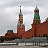 Кремль з сателітами погрожують США «наслідками»