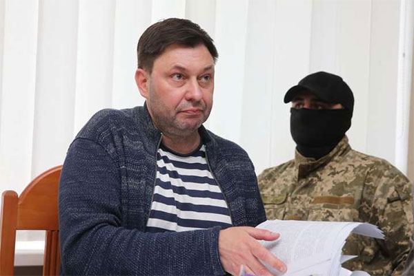 У МЗС РФ обіцяють допомогу заарештованому пропагандисту Вишинському