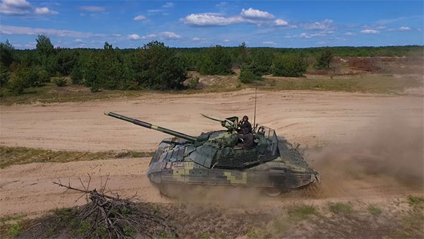 Танк Т-72АМТ