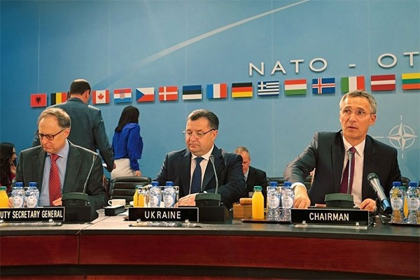 НАТО значно активізує військову присутність у Чорному морі