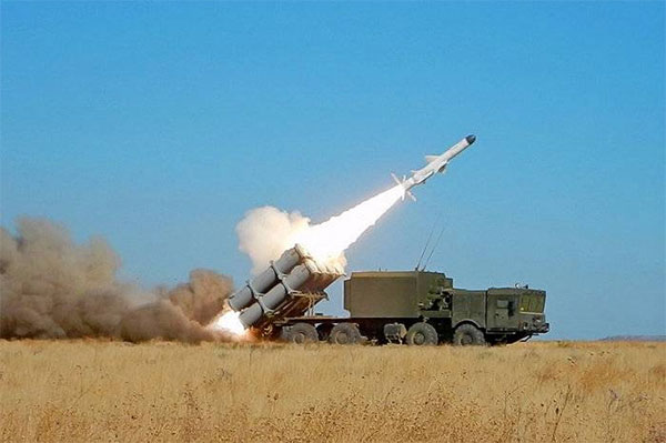 Які бойові ракети розробляє Україна