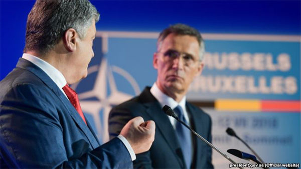 Україна і непростий саміт НАТО: як пишеться слово «дипломатія»?