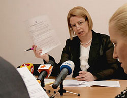 Герман запевняє, що за корупцію притягають 478 чиновників чинної влади Герман запевняє, що за корупцію притягають 478 чиновників чинної влади