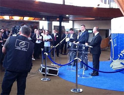 Януковича сховають від небажаних журналістів? Януковича сховають від небажаних журналістів?