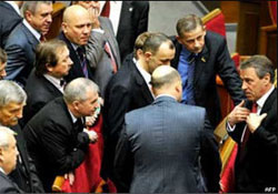 Нардепи від опозиції знову спробують декриміналізувати сталінські статті Нардепи від опозиції знову спробують декриміналізувати сталінські статті