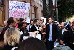 Лідер фракції Партії регіонів підтримує криміналізацію наклепу Лідер фракції Партії регіонів підтримує криміналізацію наклепу