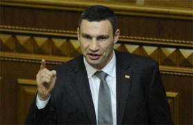 Кличко обіцяє й далі блокувати парламент Кличко обіцяє й далі блокувати парламент