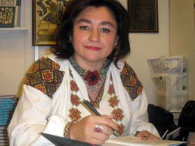 “УДАР” пропонує відмовитися від політичного психозу на історичні теми