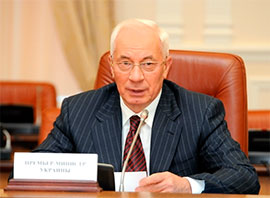 Азаров хутко знайшов привід не платити столичним бюджетникам Азаров хутко знайшов привід не платити столичним бюджетникам