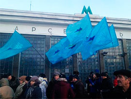 Готуються провокації? Один з керівників ПР, нардеп Чечетов, заявив, що мітингувальники під парламентом не мають стосунку до партії влади Готуються провокації? Один з керівників ПР, нардеп Чечетов, заявив, що мітингувальники під парламентом не мають стосунку до партії влади