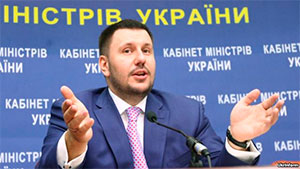 Очільник Мінздоху вирішив відпочити Очільник Мінздоху вирішив відпочити