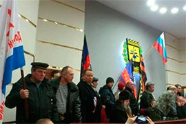 Аваков запевняє, що міліція візьме під контроль політичних “туристів” Аваков запевняє, що міліція візьме під контроль політичних “туристів”