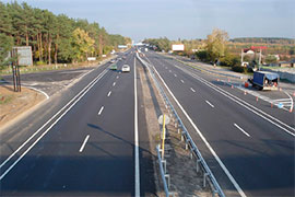Парламент змінив правила утримання і ремонту доріг республіканського значення Парламент змінив правила утримання і ремонту доріг республіканського значення